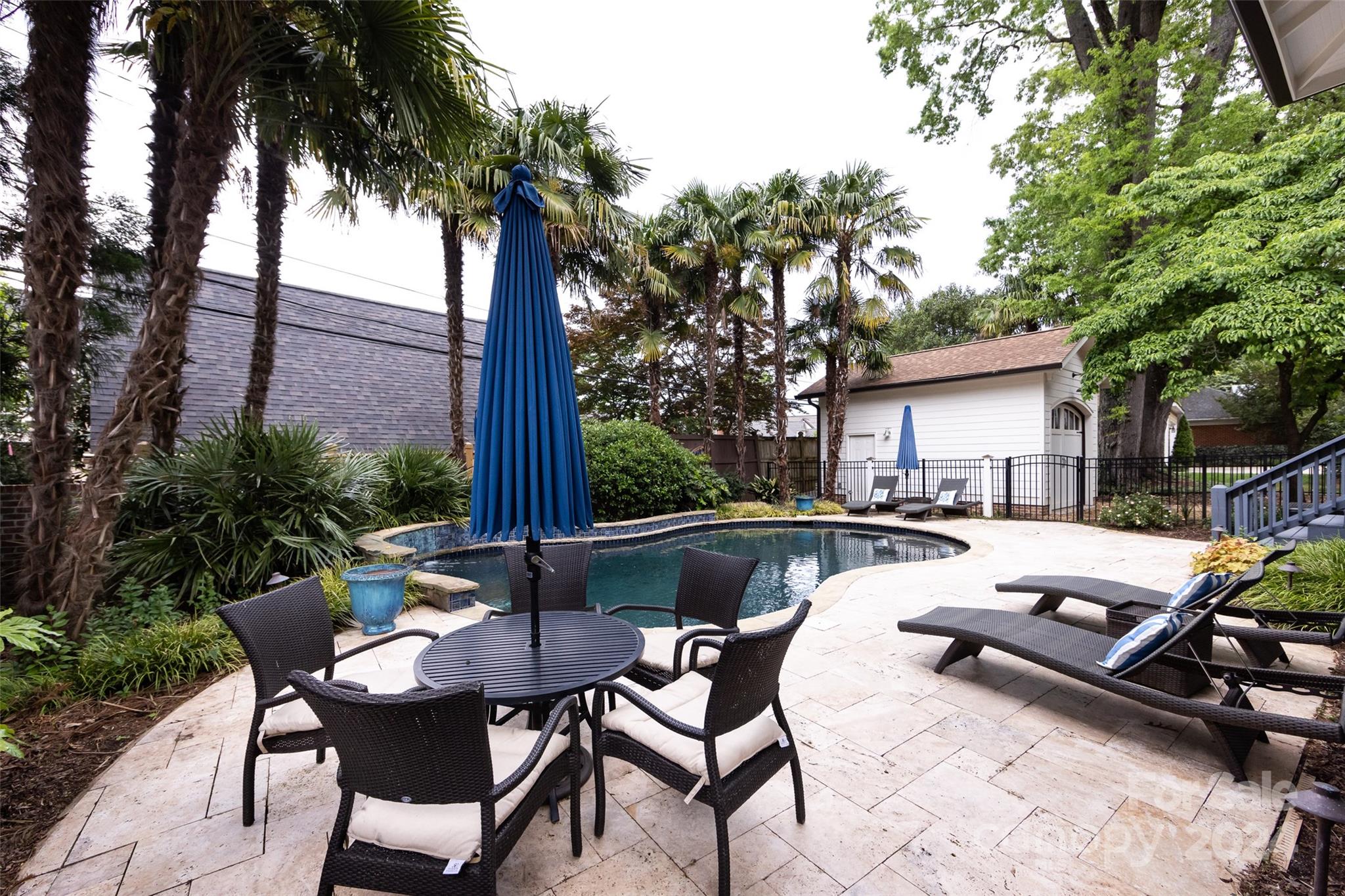 Myers Park - Residential