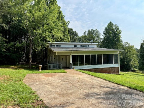 Photo of 229 Riverhills Drive, Forest City, NC 28043 (MLS # 4341560)