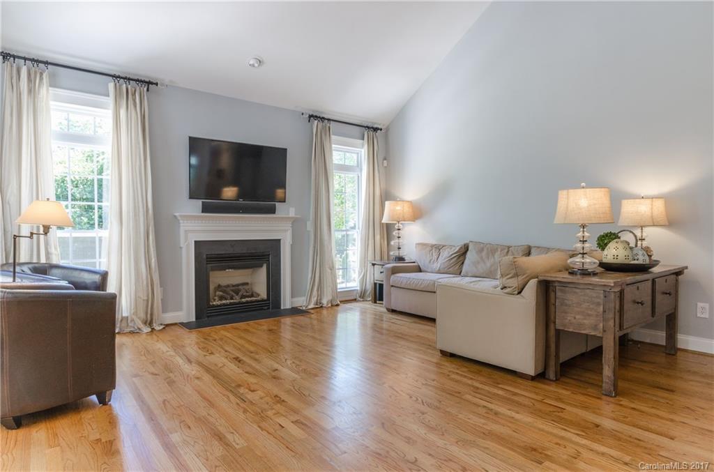 Lake Shore - Residential