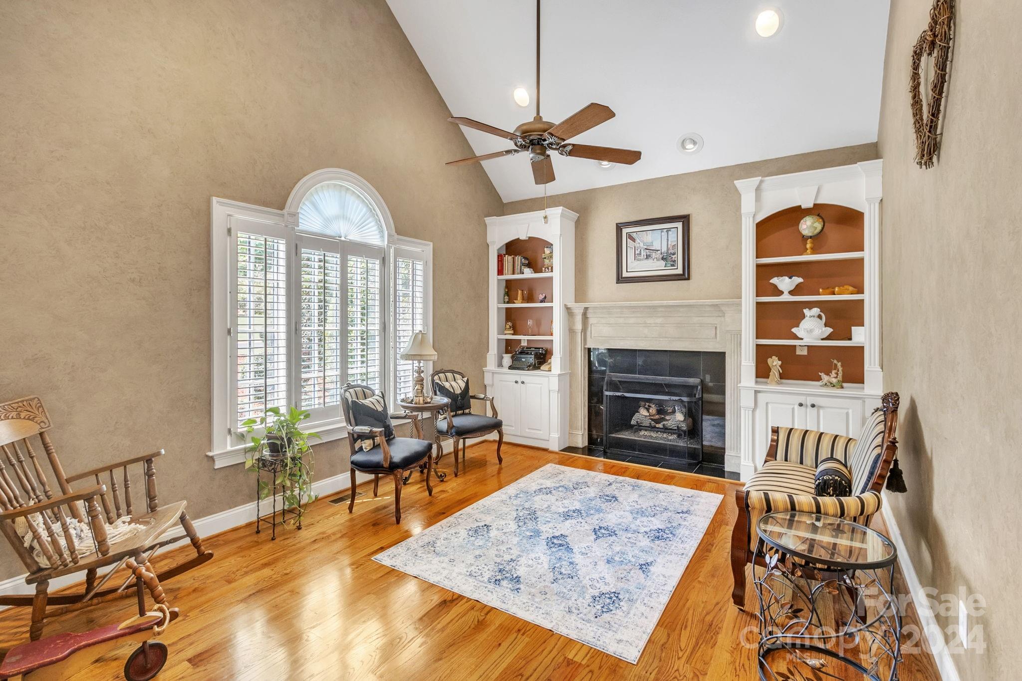 Turtle Creek - Residential