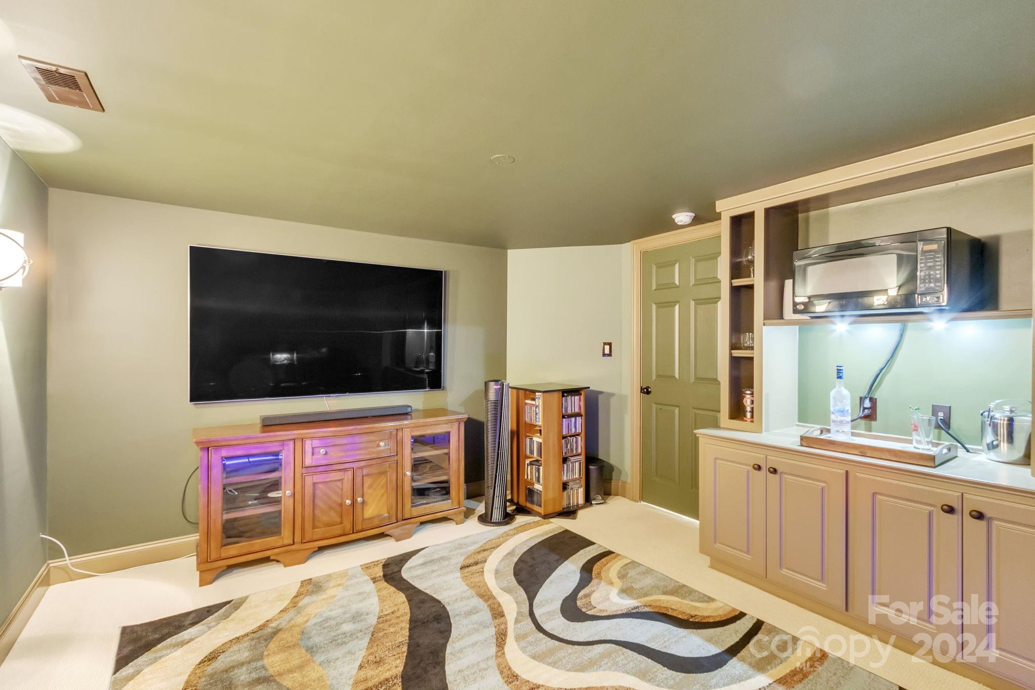 Turtle Creek - Residential