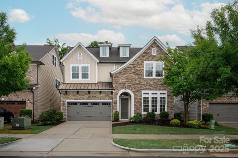7913 Waverly Walk Avenue Charlotte NC 28277