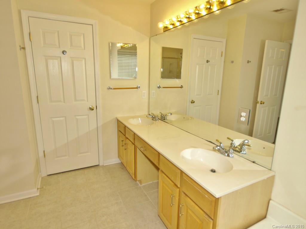 Winslow Bay - Residential Lease