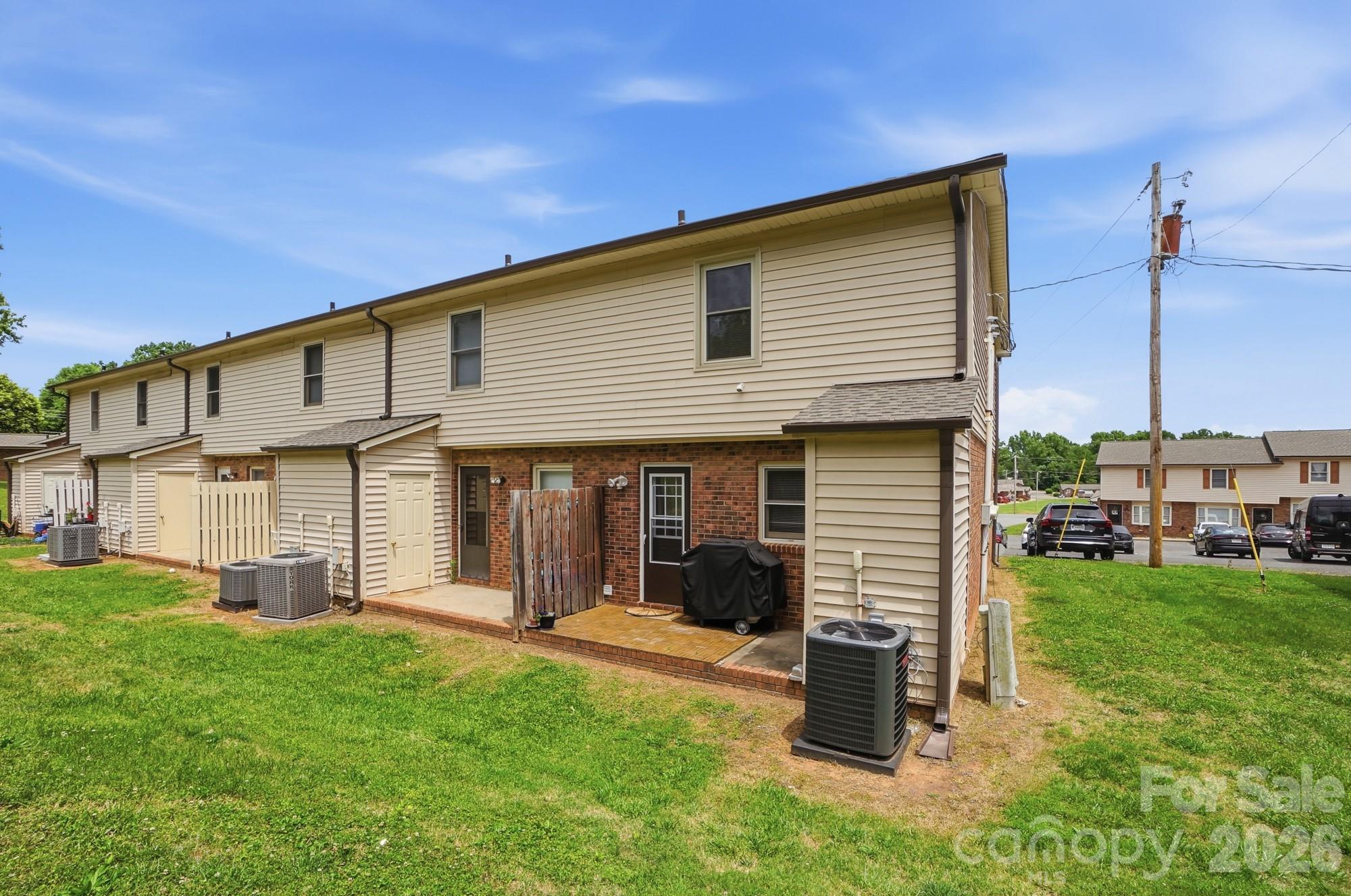 Willowbrook - Residential