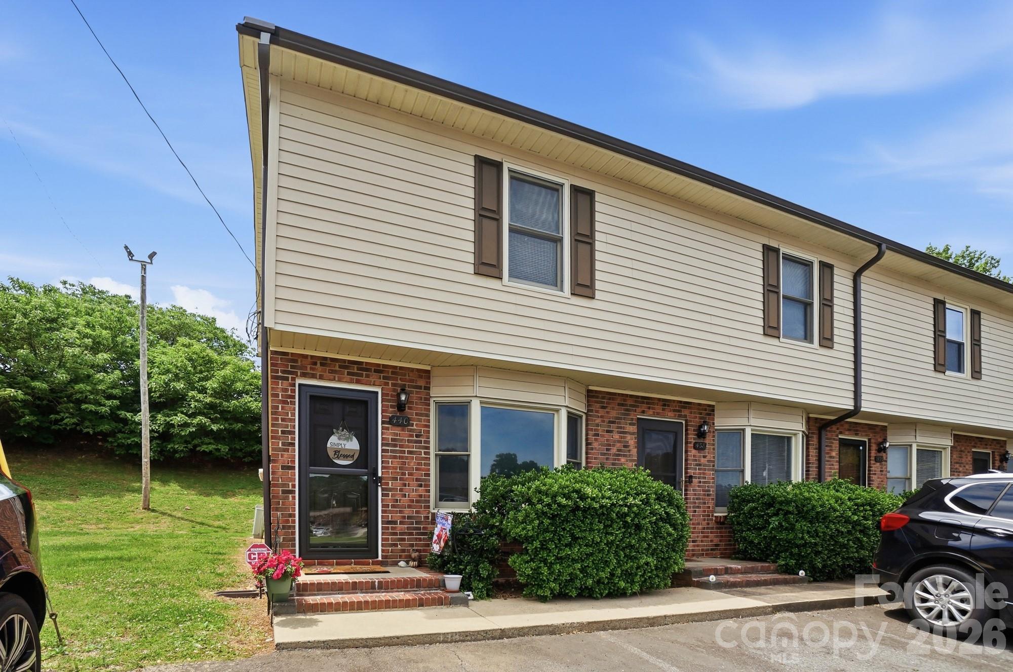 440 Stoneycreek Lane