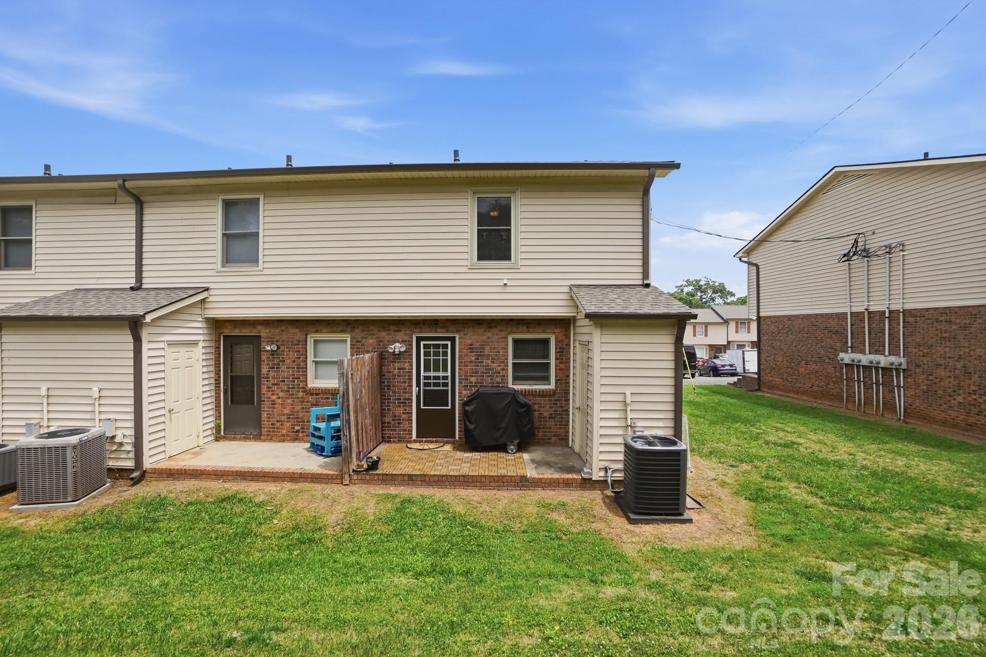 Willowbrook - Residential