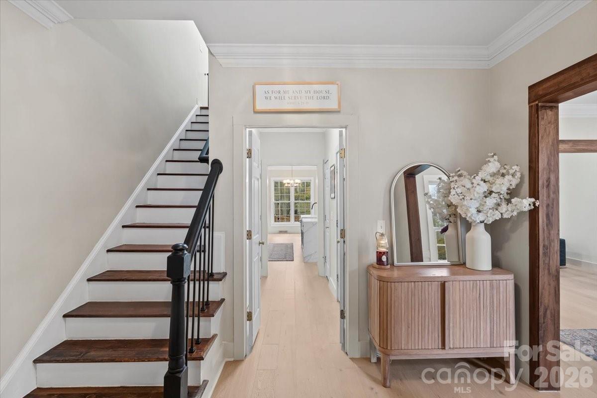 The Oaks On Providence - Residential