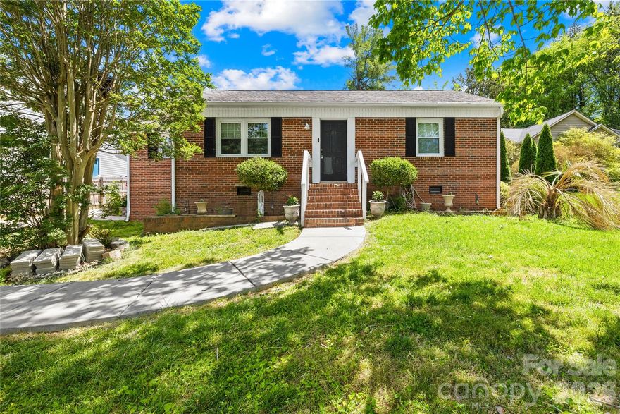 Charming Lake Norman Retreat – Small Home, Big Appeal!

This full-brick, no-HOA home offers the perfect blend of comfort and convenience, just minutes from two marinas, local restaurants, and scenic walking areas—and even closer to the water. Enjoy the relaxed lake lifestyle in this inviting 2-bedroom, 1-bath home, ideal as a weekend getaway, investment property, or full-time residence.

Inside, the well-maintained open floor plan features an inviting kitchen with stainless steel appliances, timeless cabinetry, and durable Laminate wood flooring throughout. The home also offers spacious living and dining areas, two generously sized bedrooms, and a centrally located full bathroom.

Step outside to a large rear deck overlooking a private backyard—perfect for entertaining, gardening, or simply unwinding.

This property presents an affordable opportunity to experience the best of Lake Norman living or investment property. Schedule your showing today—this one won’t last!
