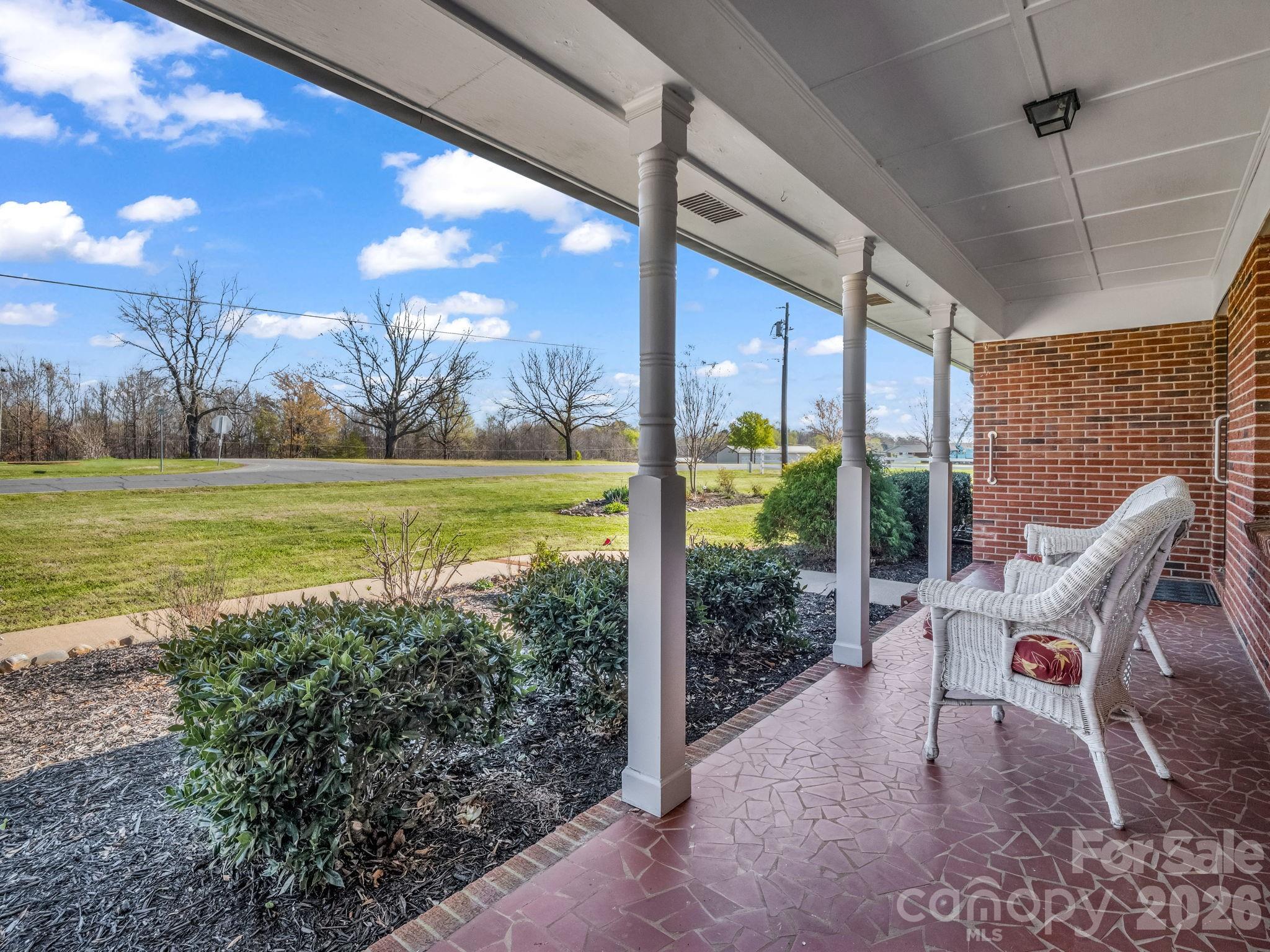 1100 Old Stonecutter Road