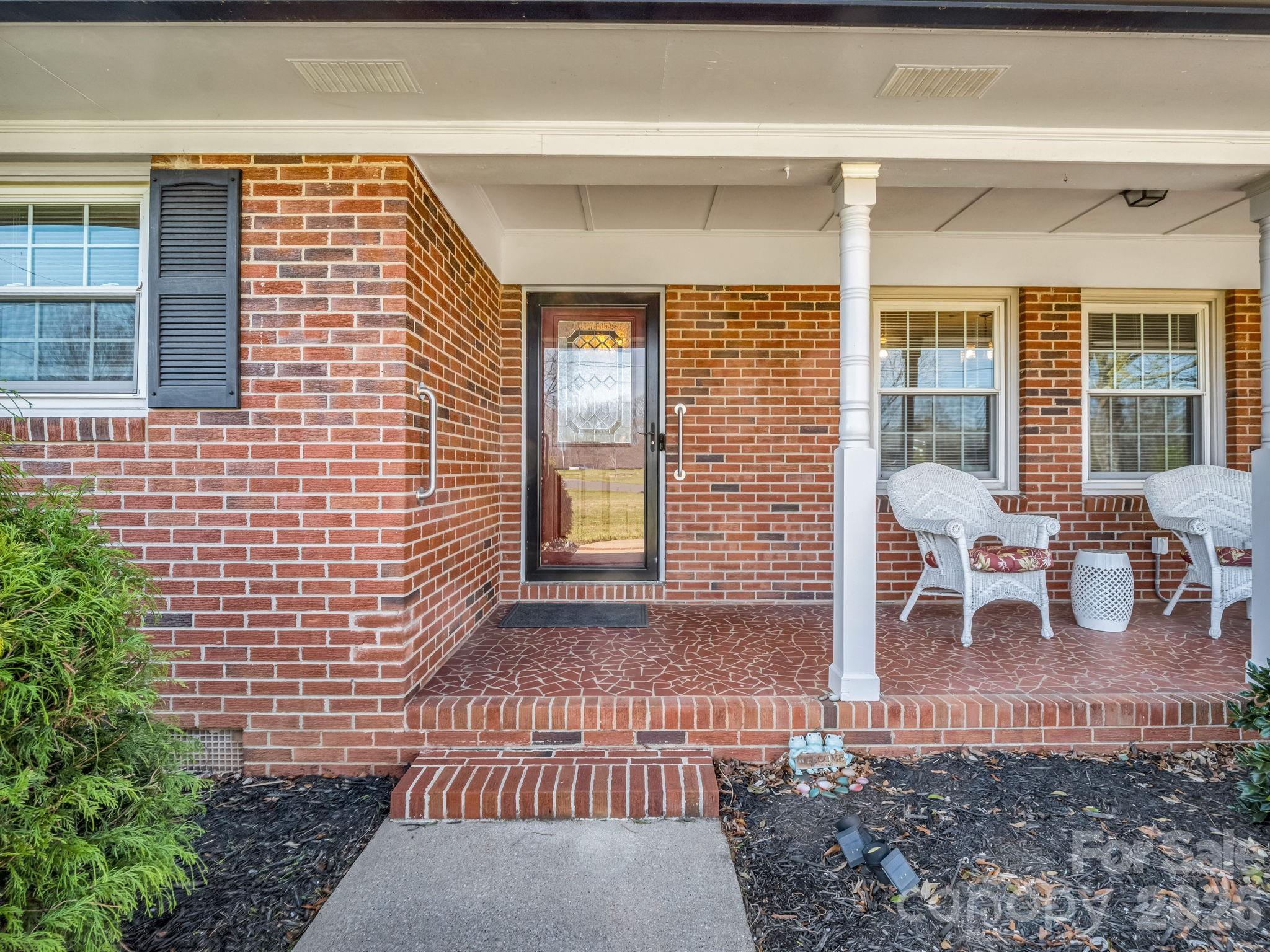 1100 Old Stonecutter Road