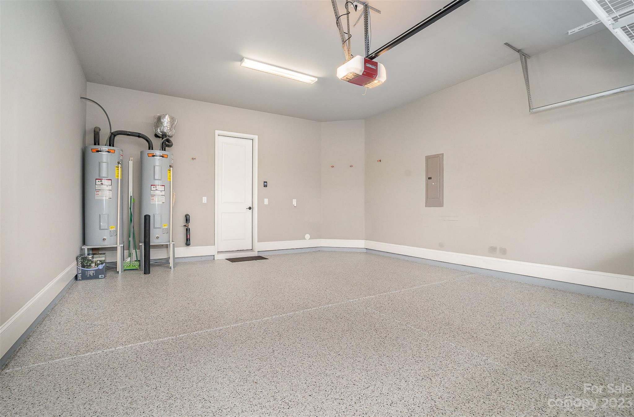 Avignon at Southpark - Residential