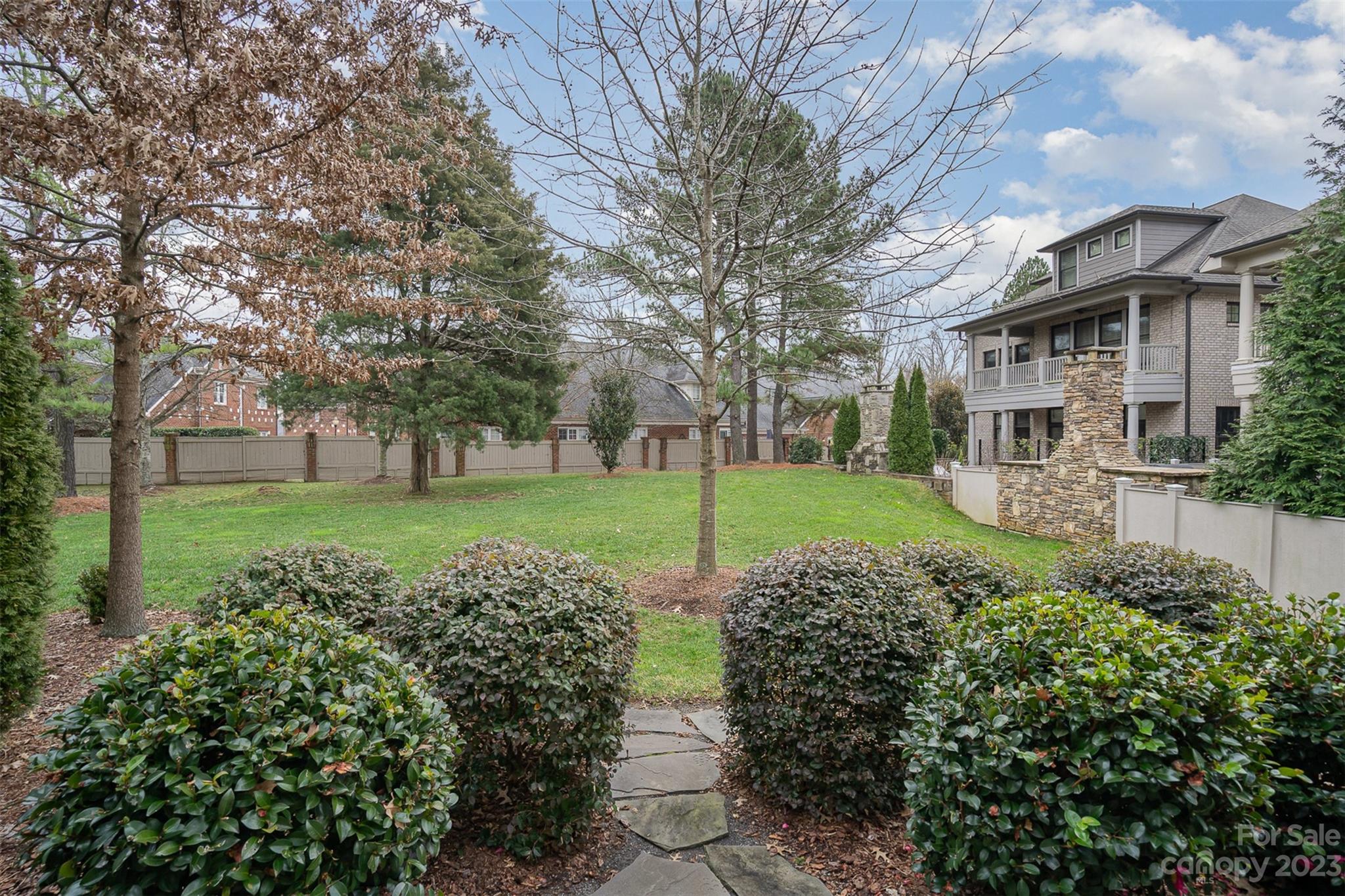 Avignon at Southpark - Residential