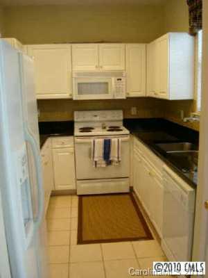 Richmond Hills - Residential Lease