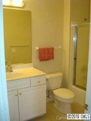 Richmond Hills - Residential Lease