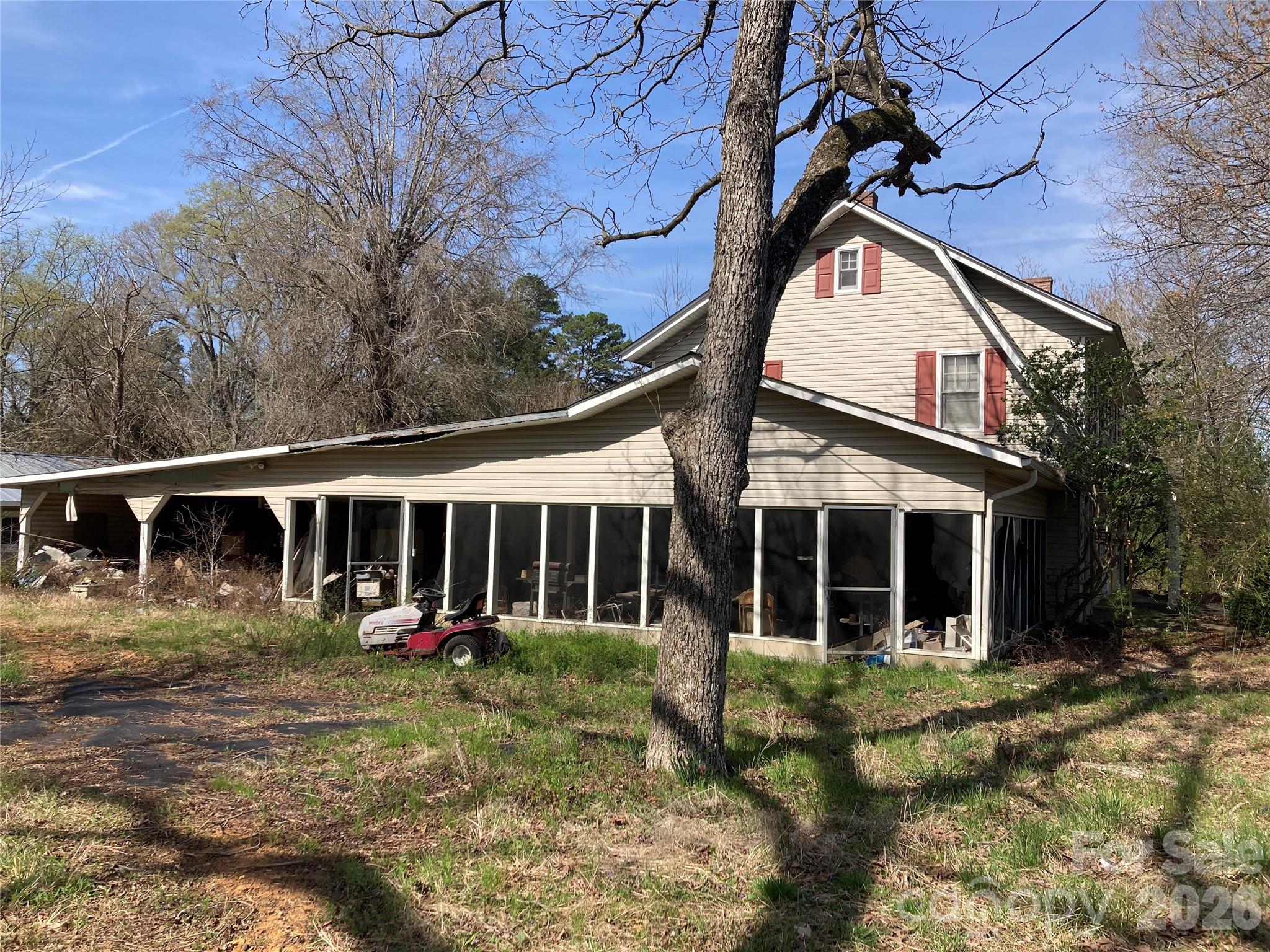 8931 Stokes Ferry Road