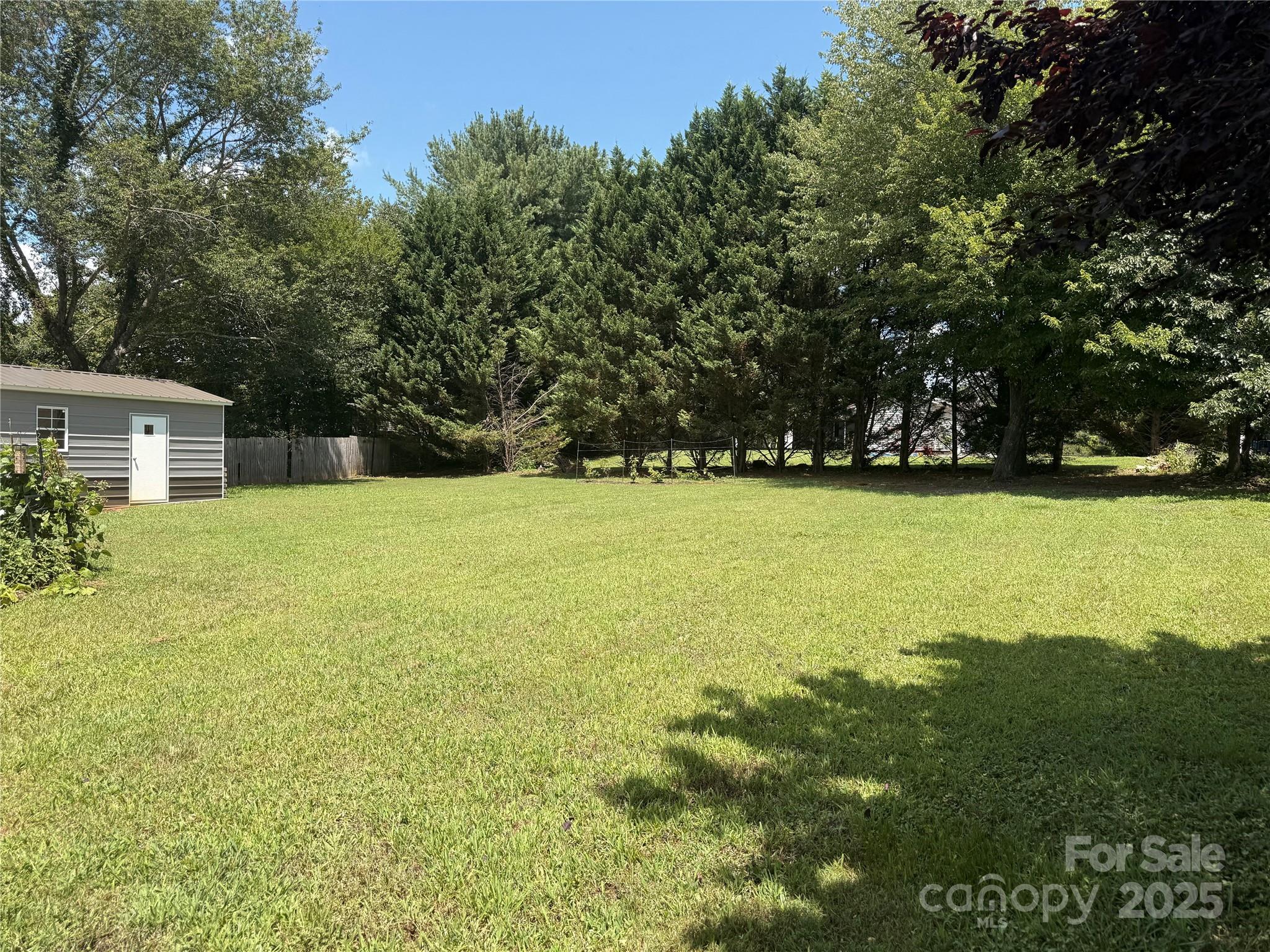 406 Greenlea Circle