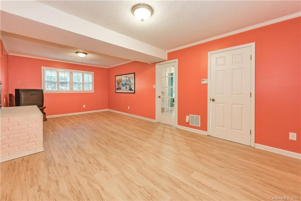 Hunting Creek - Residential