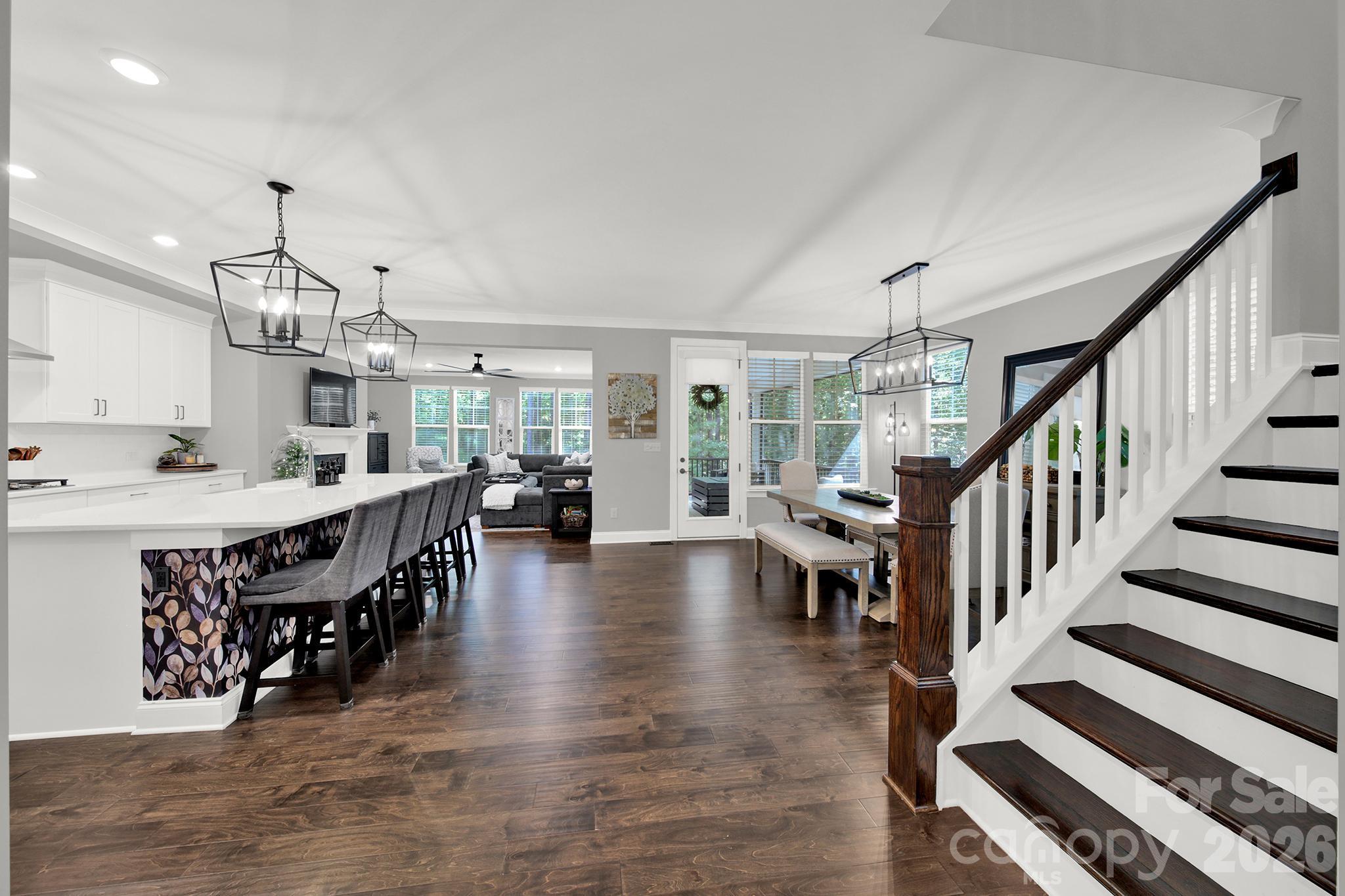 6340 Harbor Oaks Drive