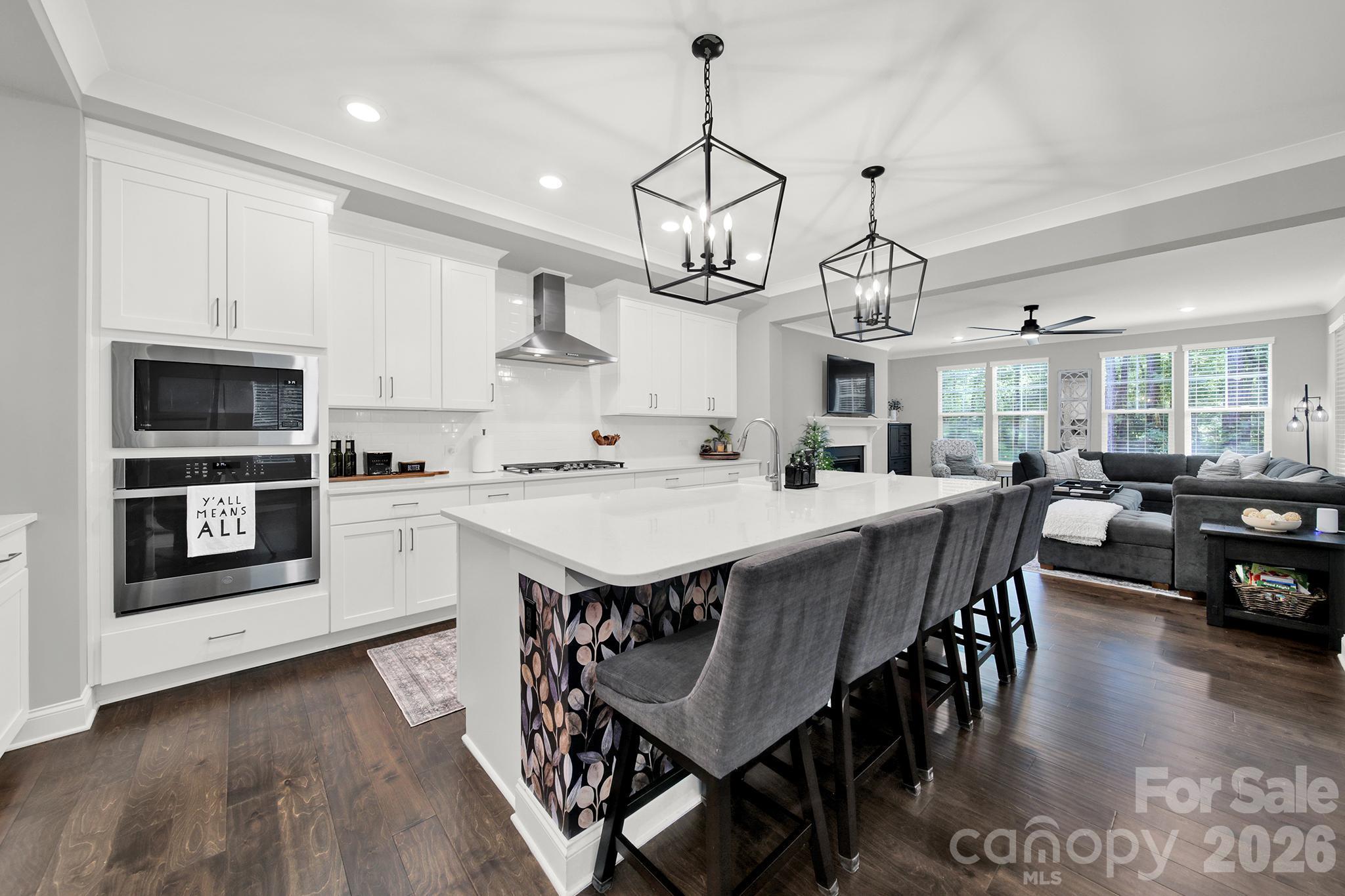 6340 Harbor Oaks Drive