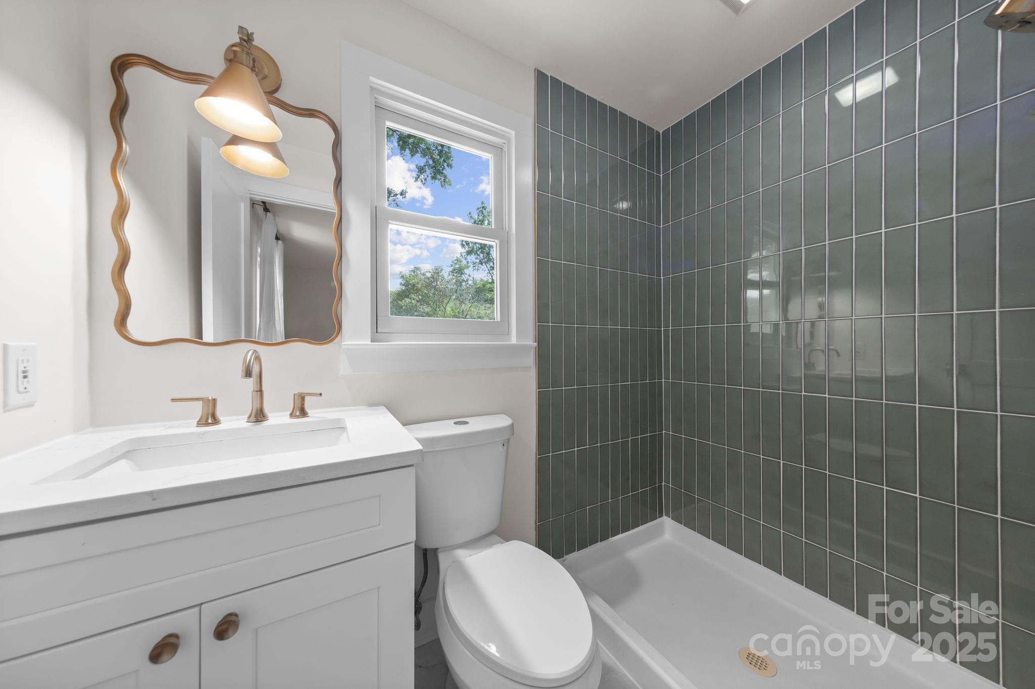 Governors Square - Residential