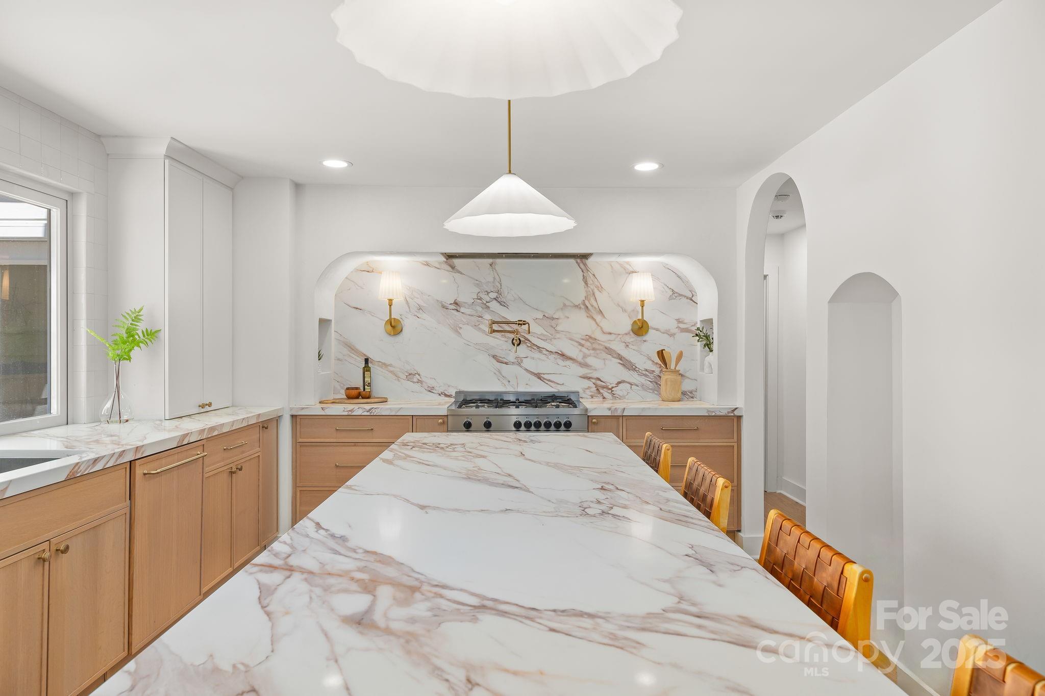 Governors Square - Residential