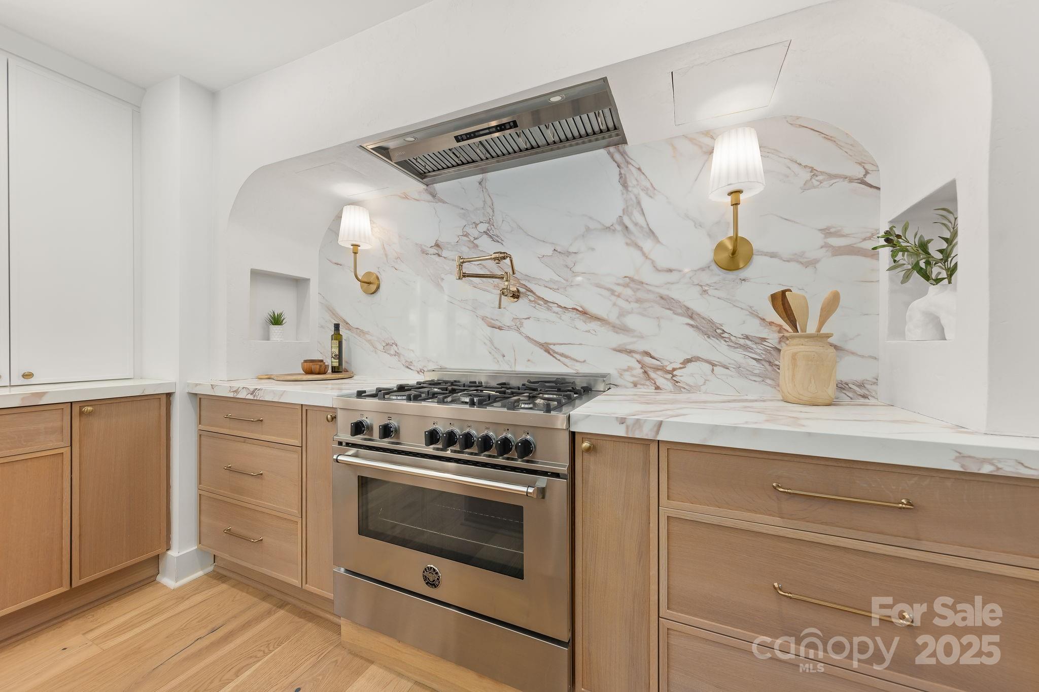 Governors Square - Residential