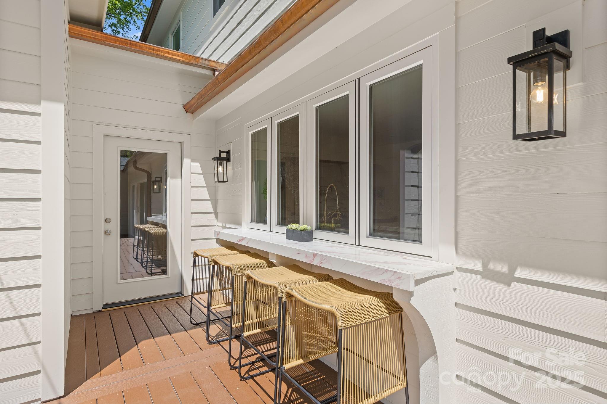 Governors Square - Residential