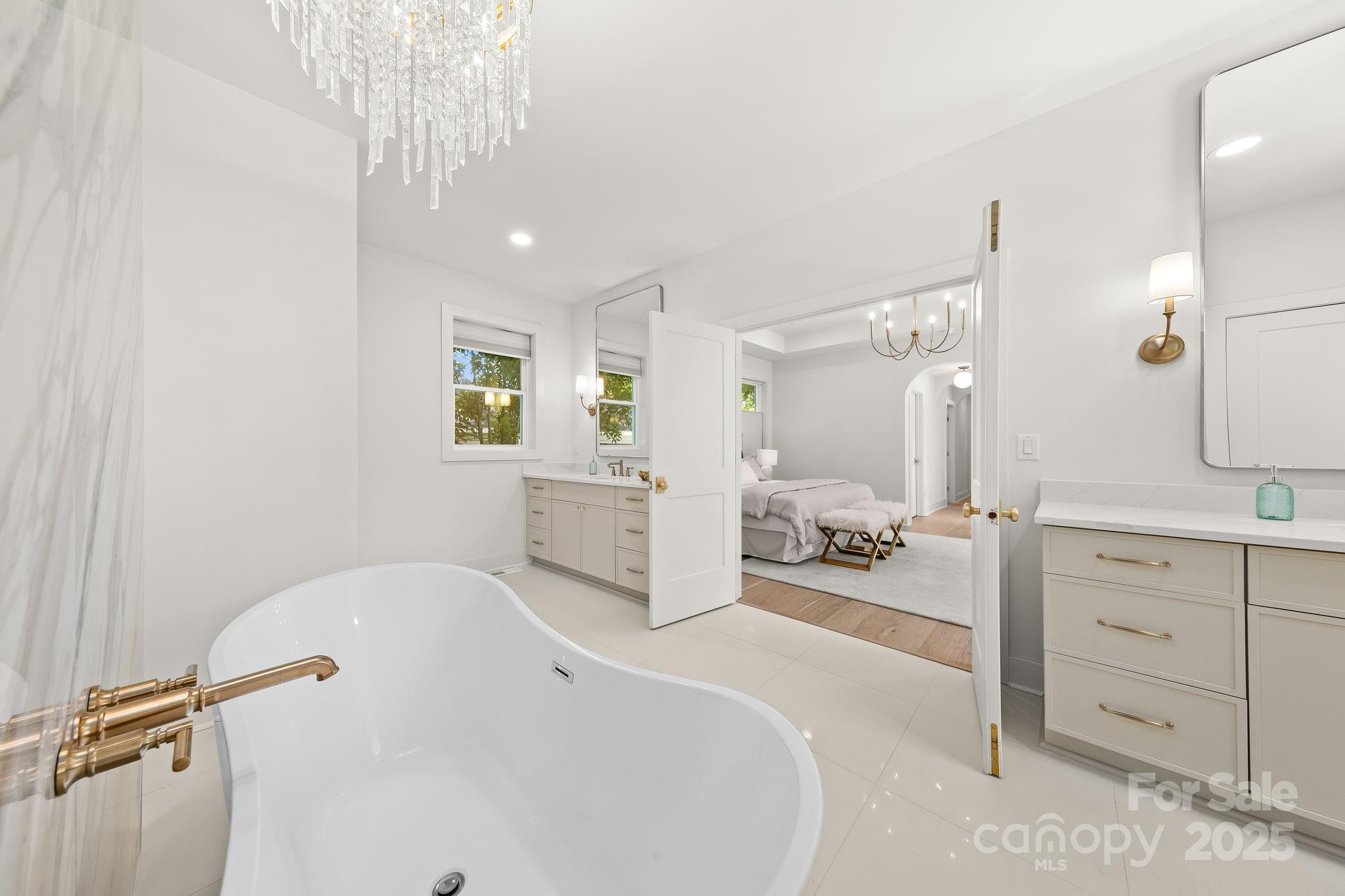 Governors Square - Residential