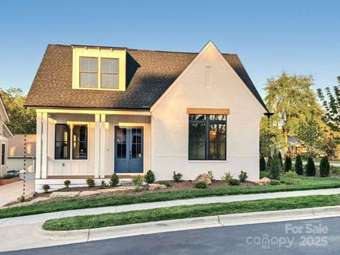 10 Hidden Pond Lane Brevard NC 28712