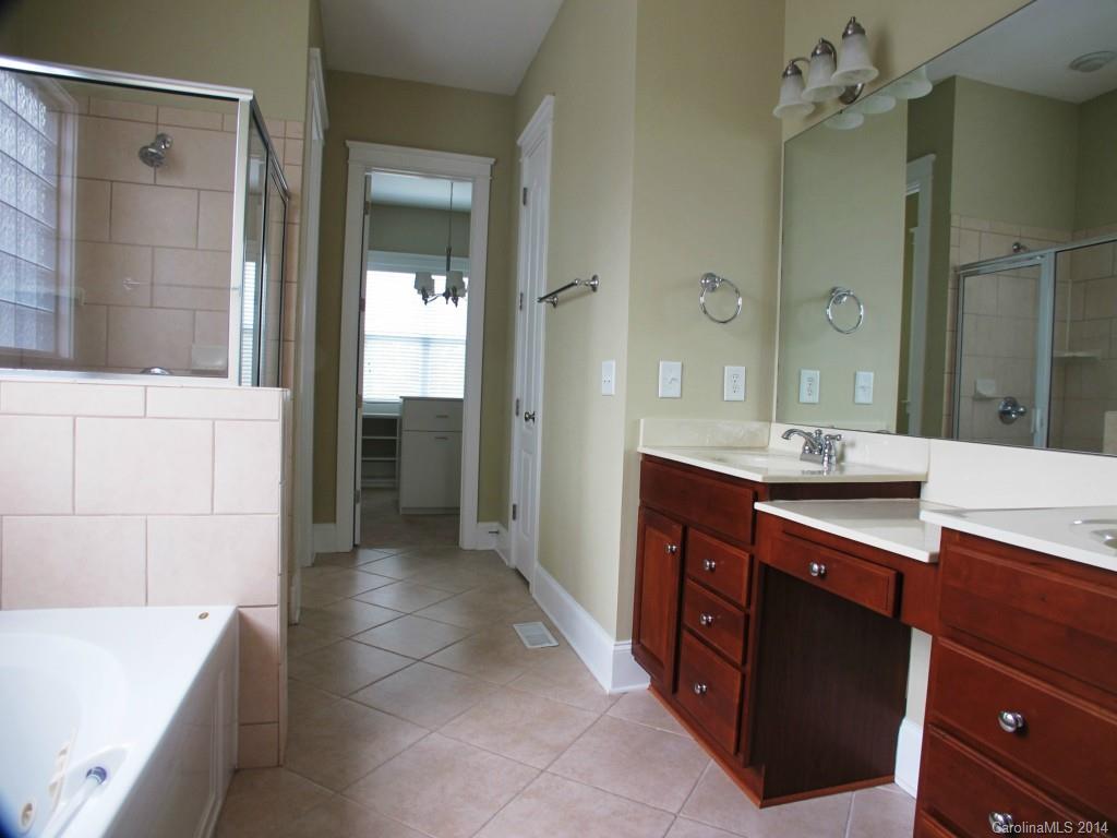 Waterford Glen - Residential