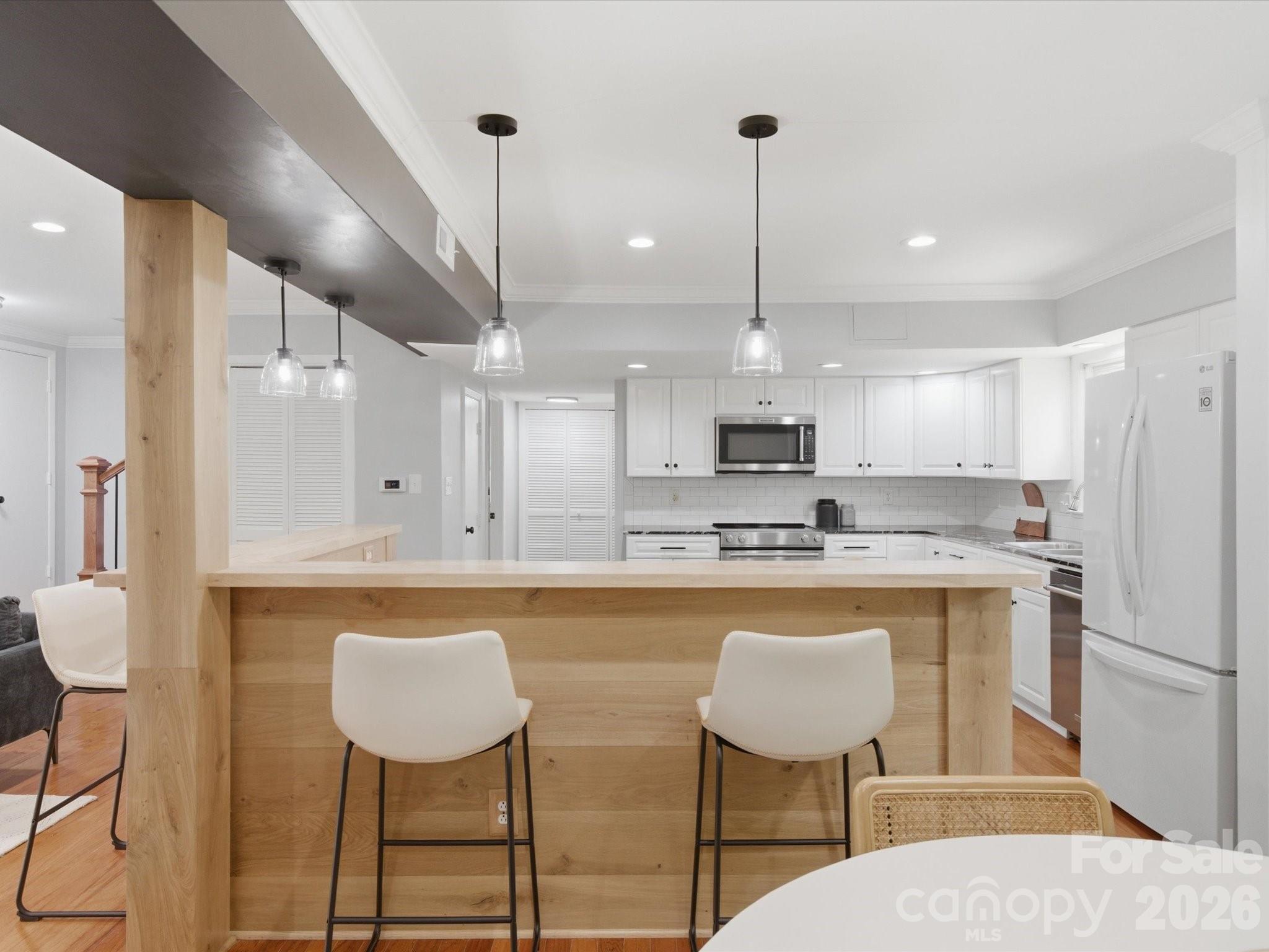 Sardis Forest - Residential