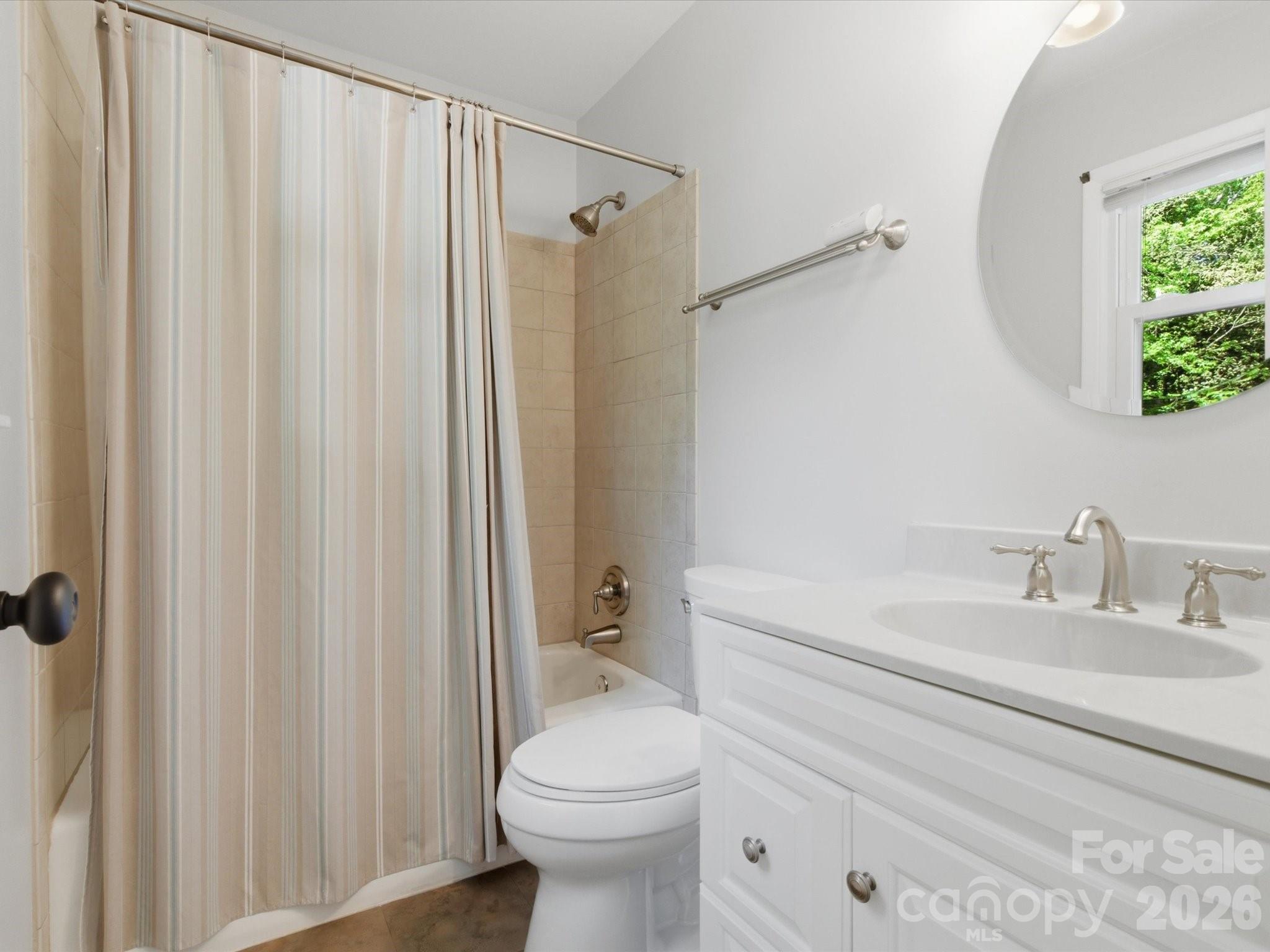 Sardis Forest - Residential