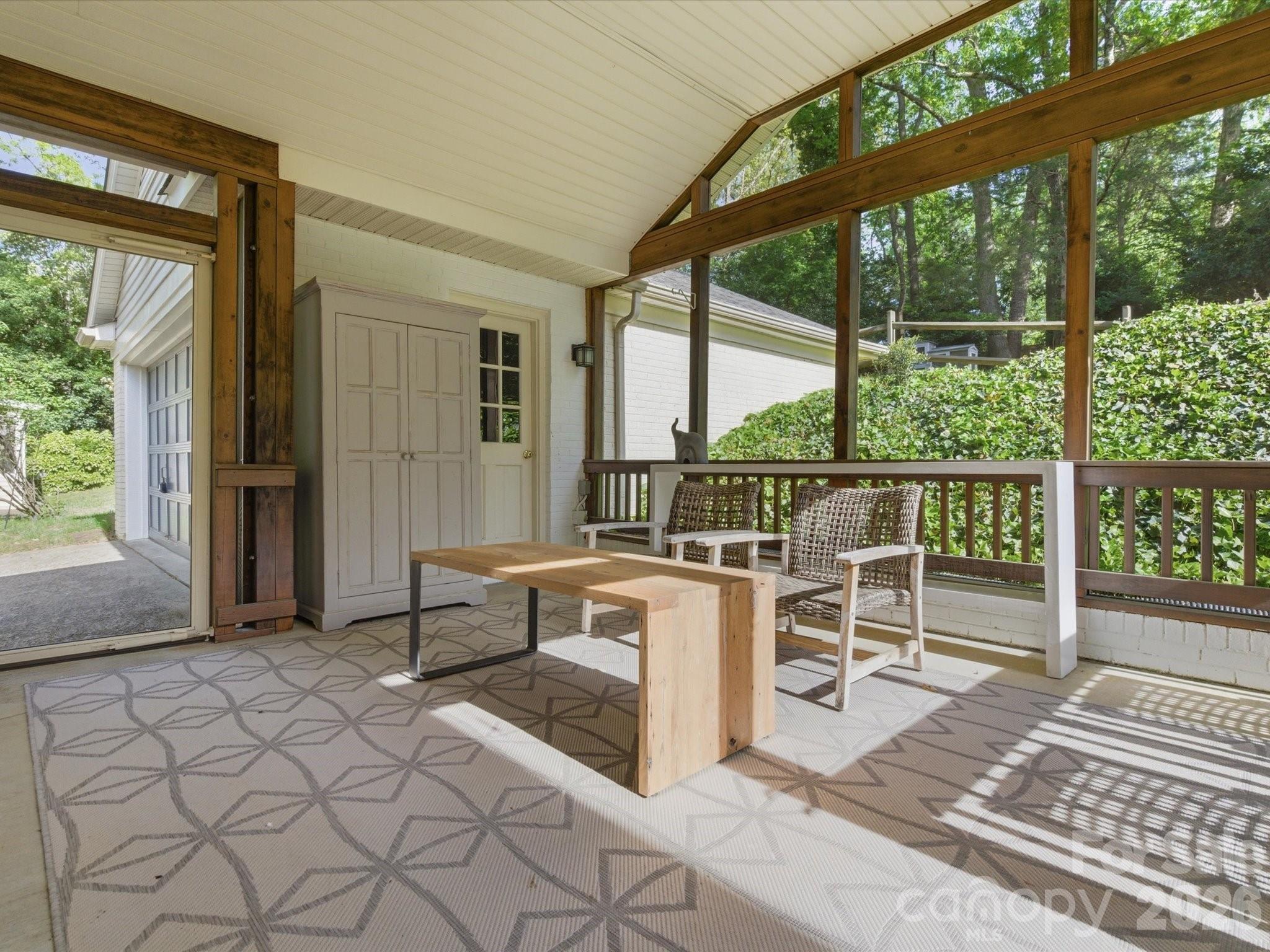 Sardis Forest - Residential