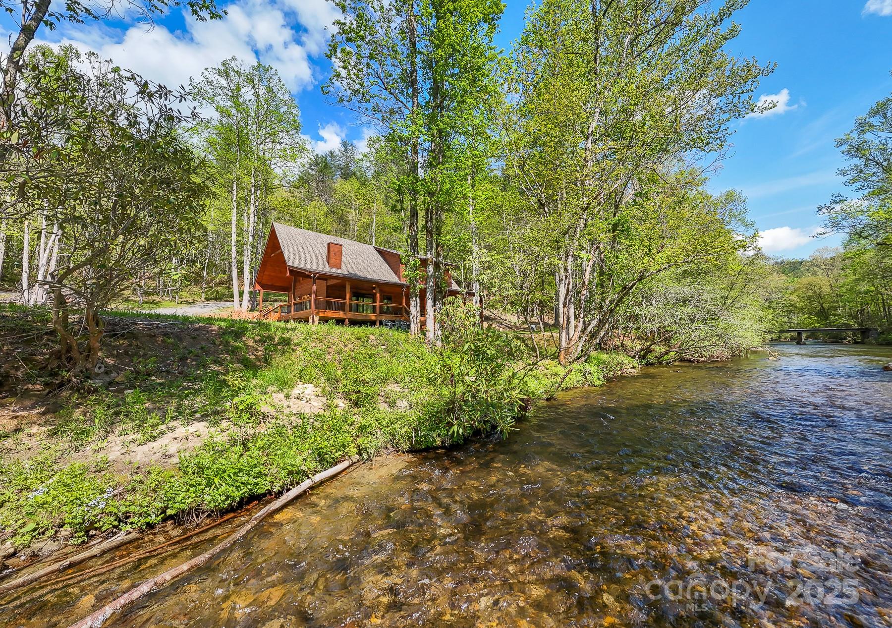 91 Riverview Drive