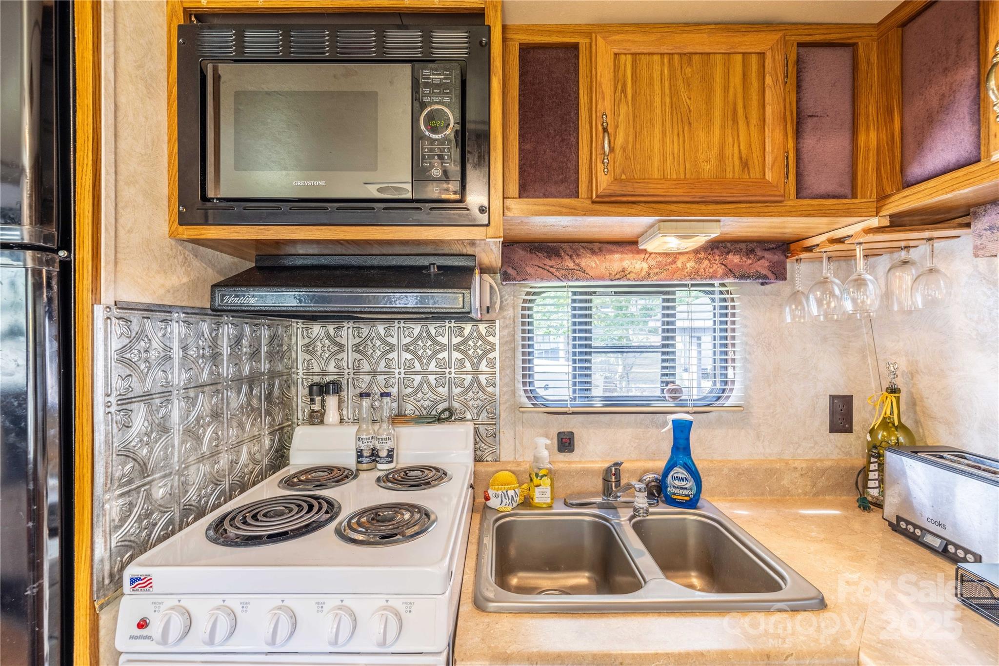 Twin Harbor - Residential