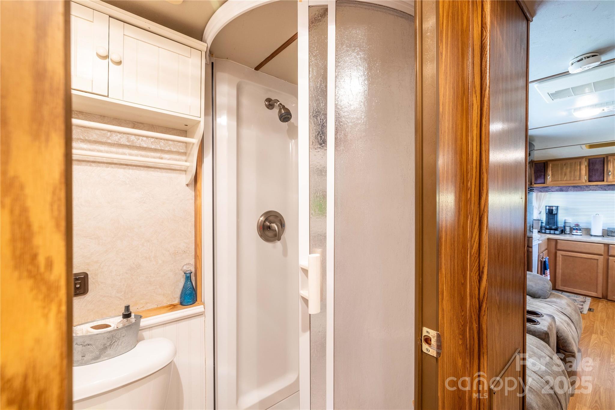 Twin Harbor - Residential