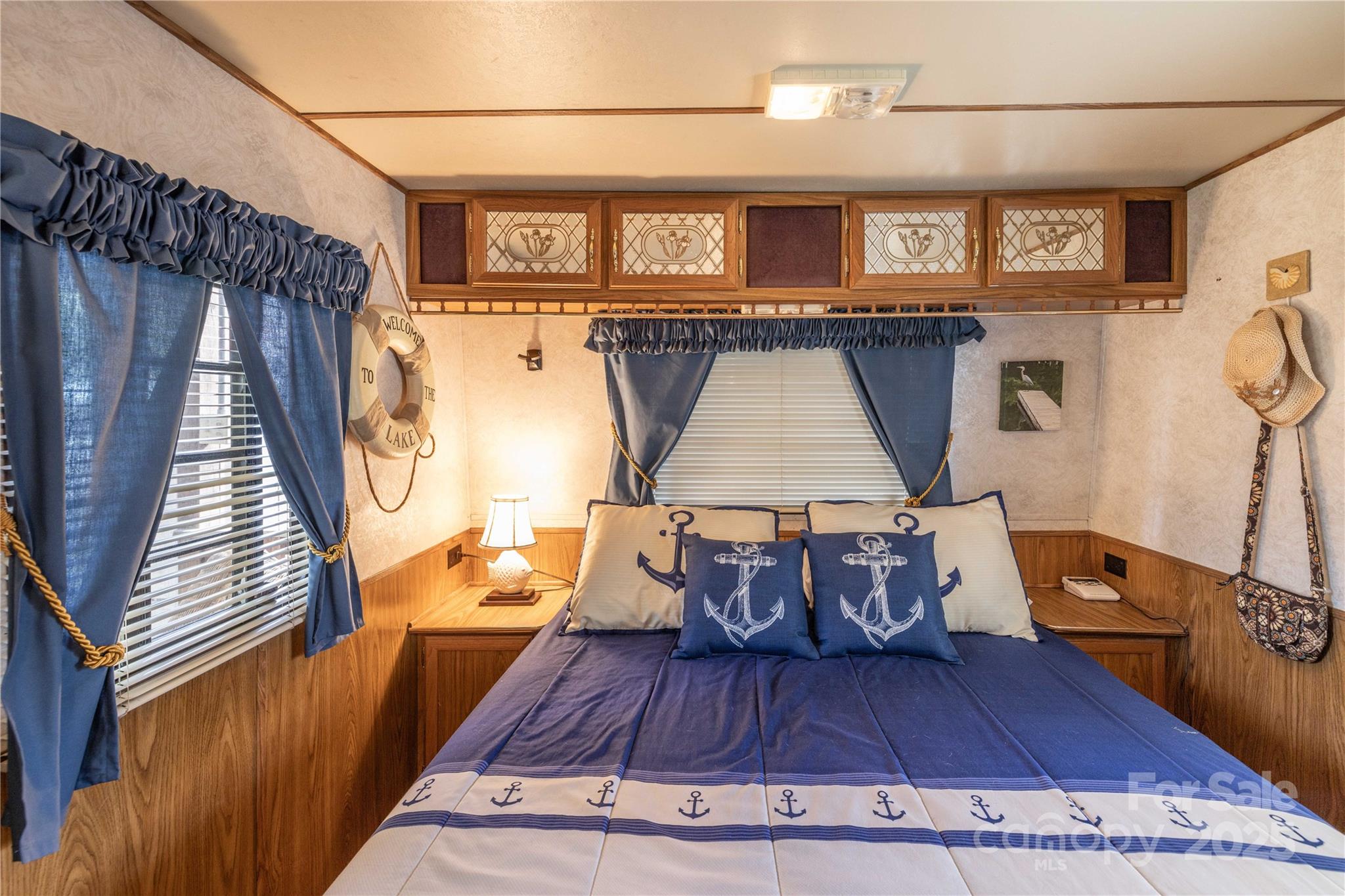 Twin Harbor - Residential