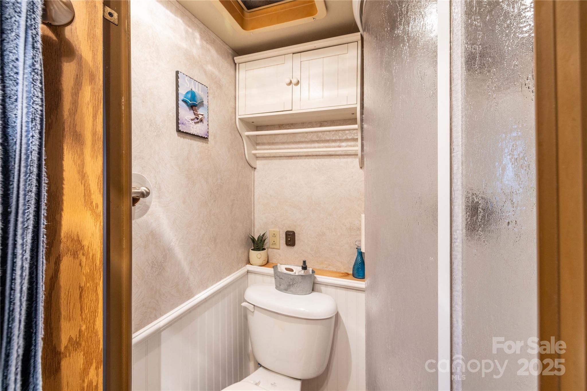 Twin Harbor - Residential