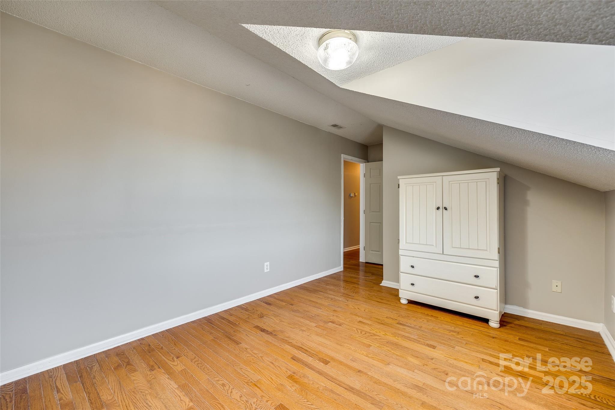 Windward Cove - Residential Lease