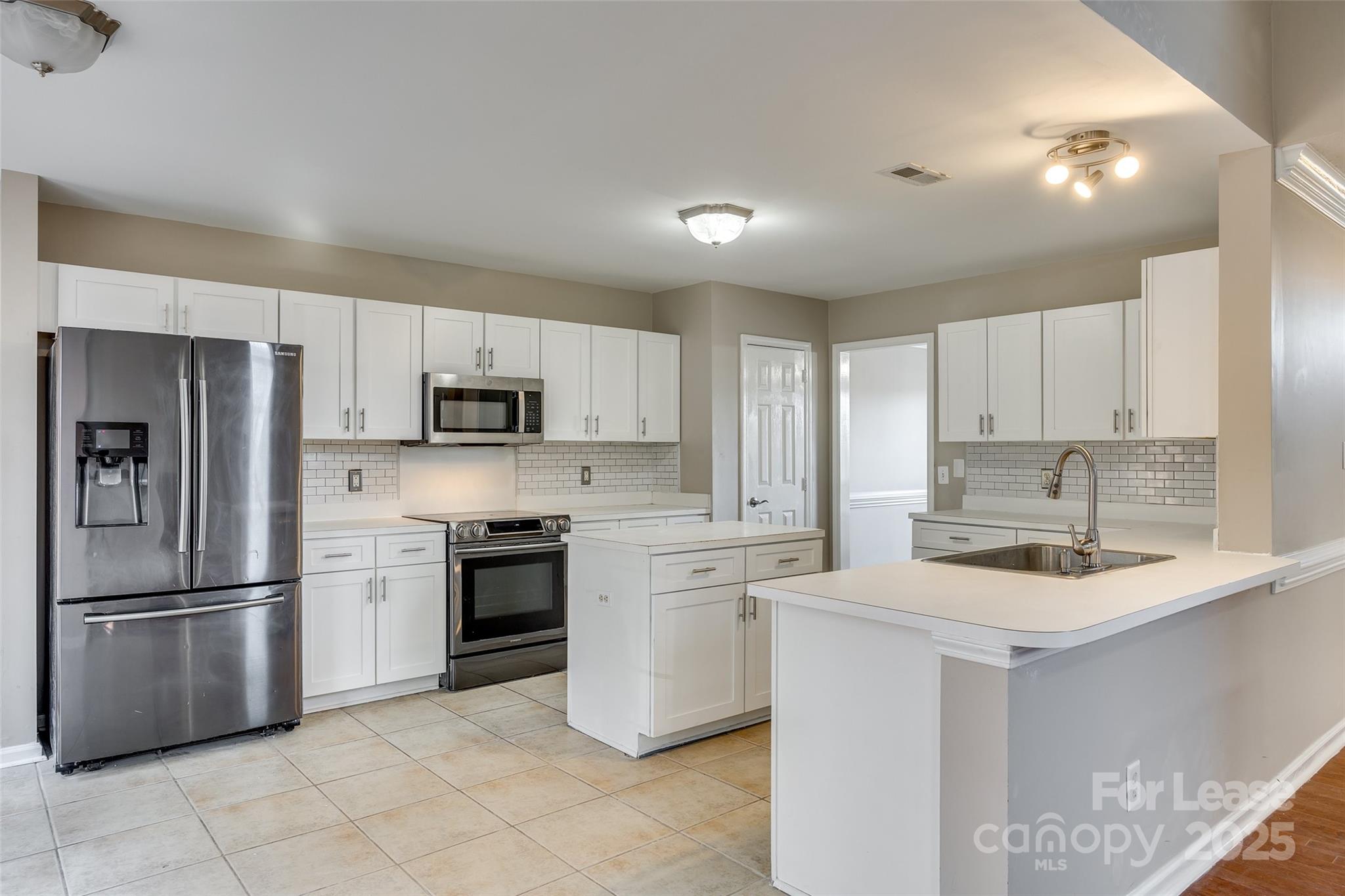 Windward Cove - Residential Lease