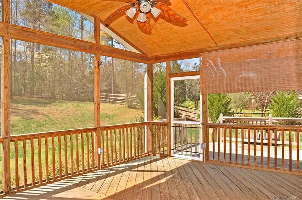 Lynnwood Farms - Residential