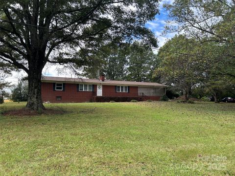 Photo of 20159 Efird Road, Albemarle, NC 28001 (MLS # 4311513)