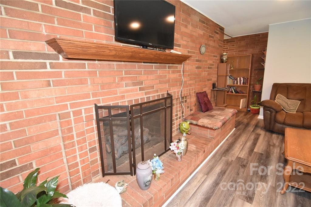 Lyle Haven - Residential