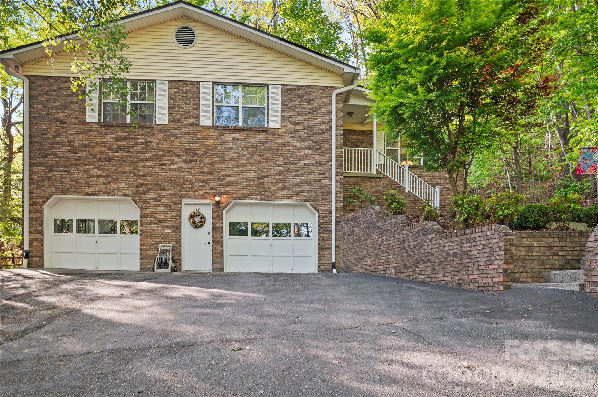 12 Steeplechase Court