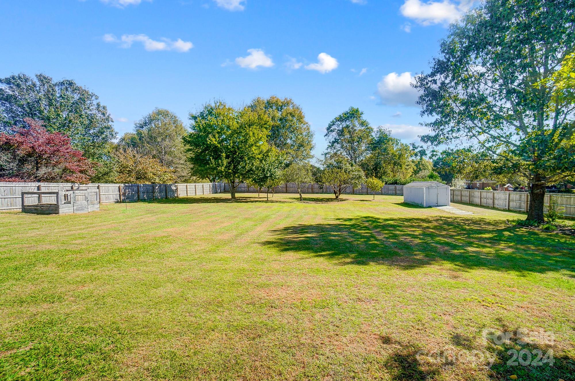 Fox Hunt Estates - Residential