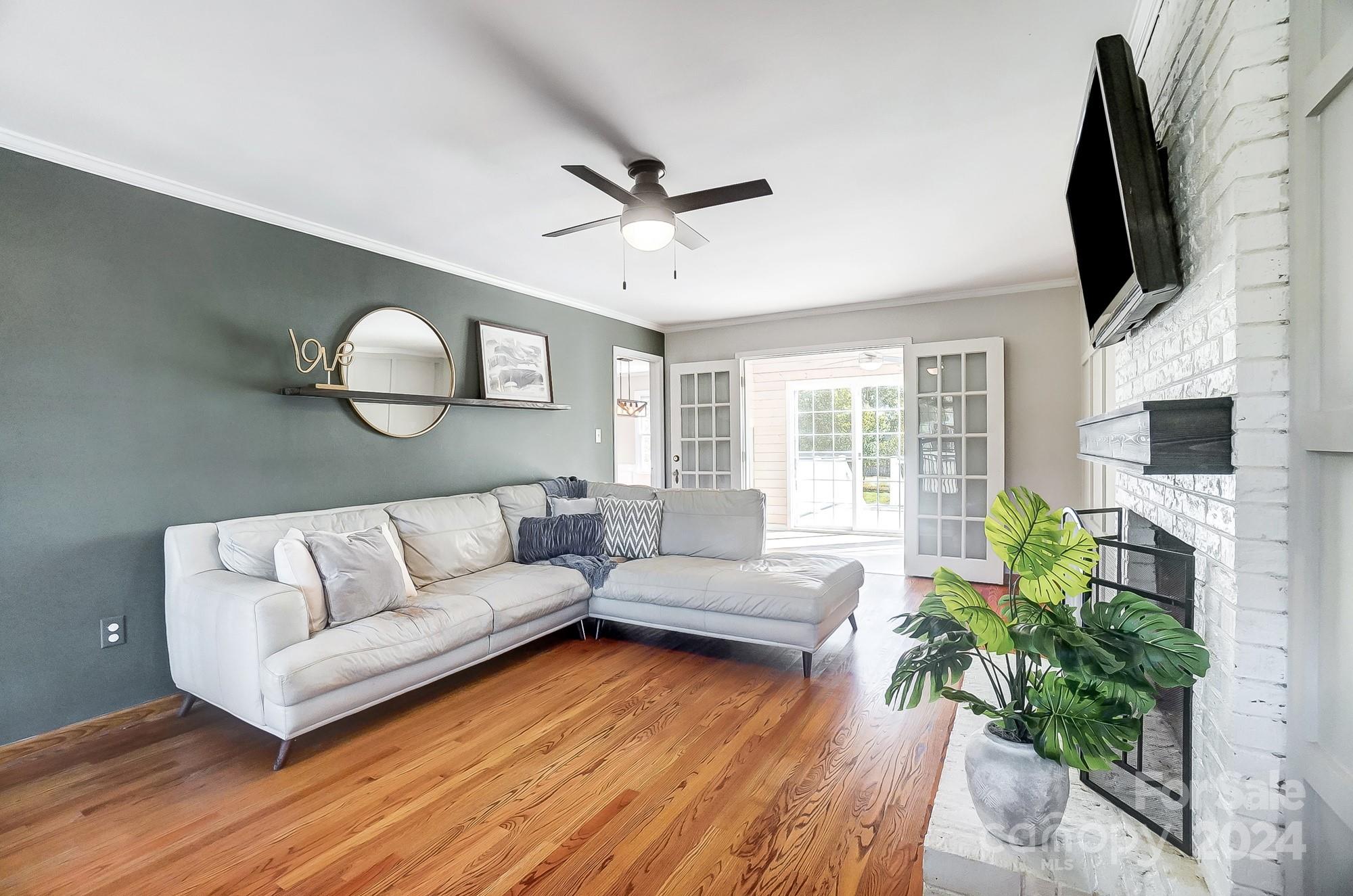 Fox Hunt Estates - Residential