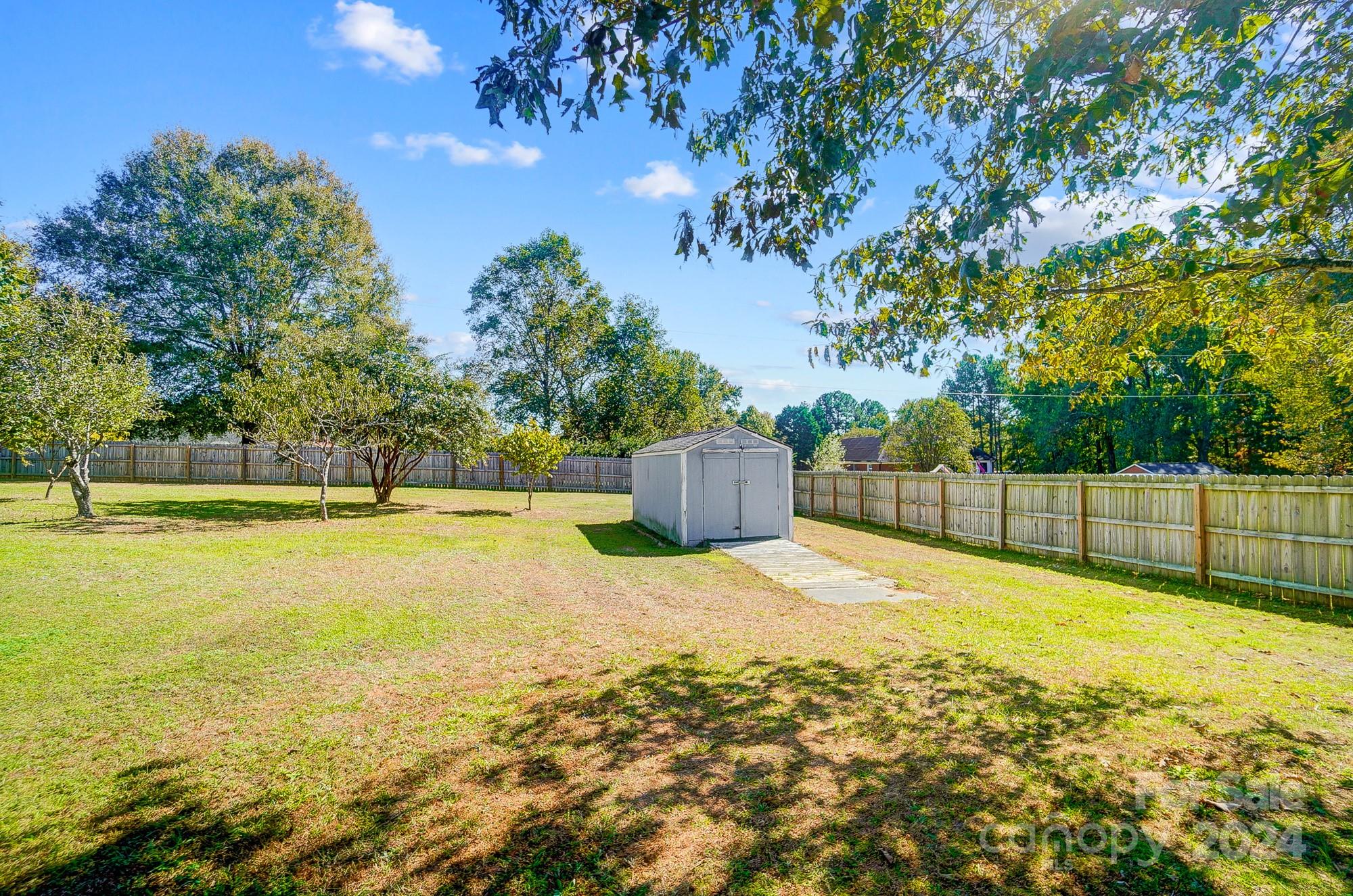 Fox Hunt Estates - Residential