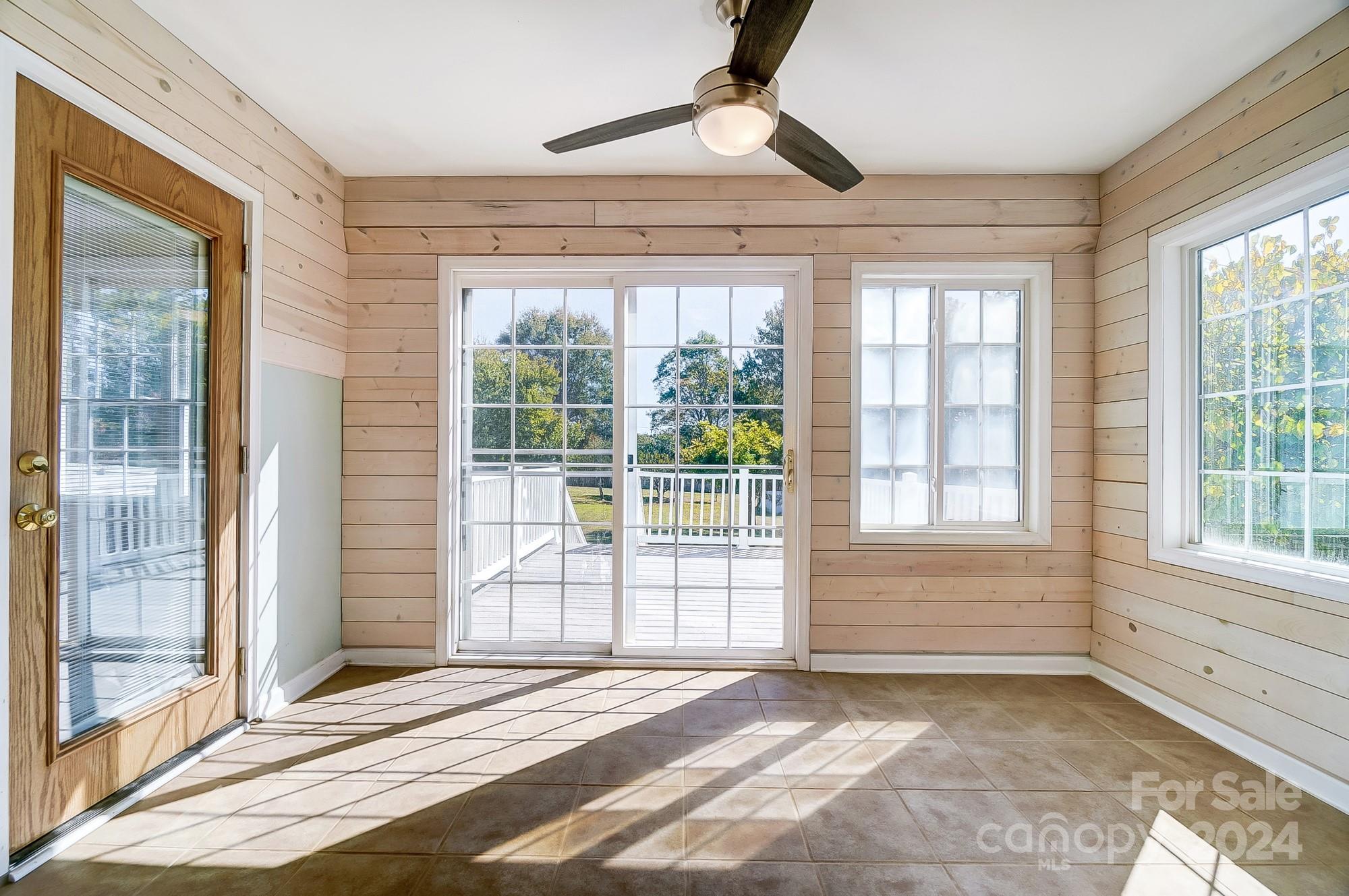 Fox Hunt Estates - Residential