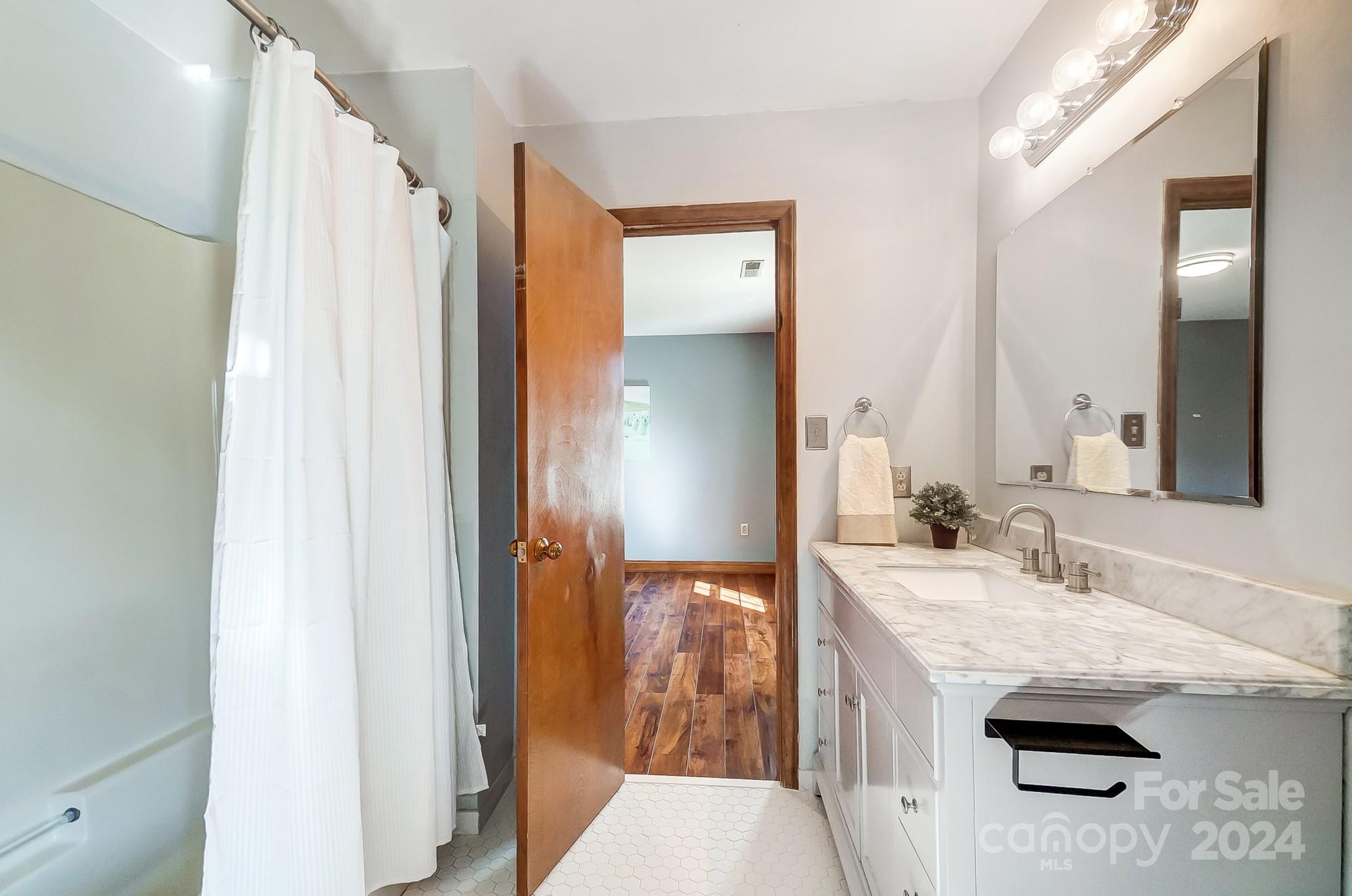 Fox Hunt Estates - Residential