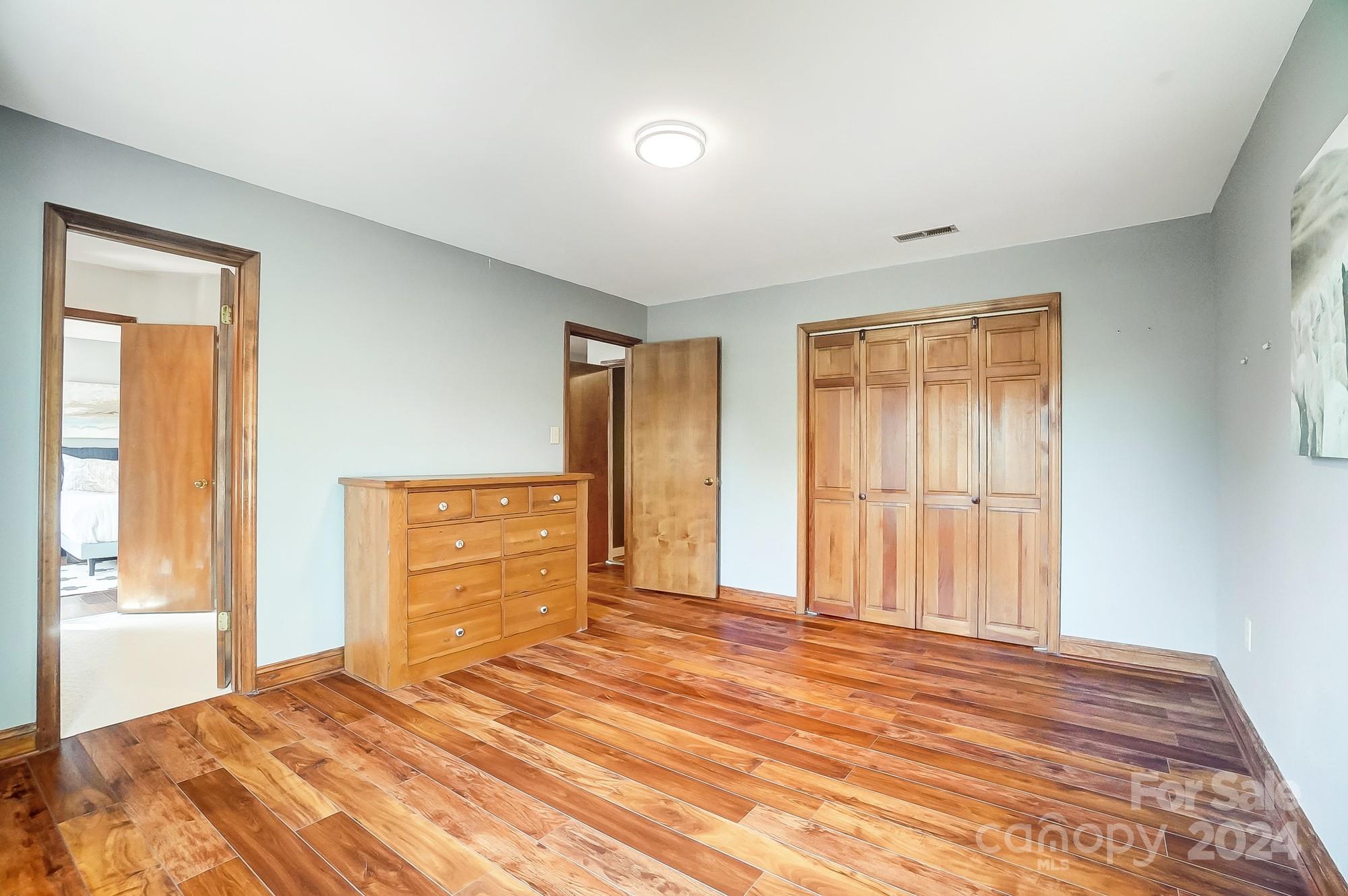 Fox Hunt Estates - Residential